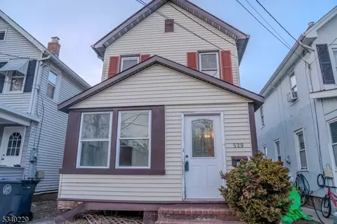 529 E 2nd St, Bound Brook, NJ 08805 photo 3