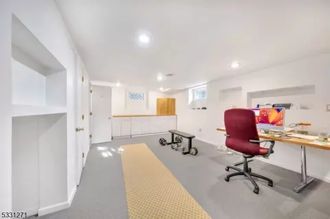 20 Dayton Ct, Springfield, NJ 07081 photo 20