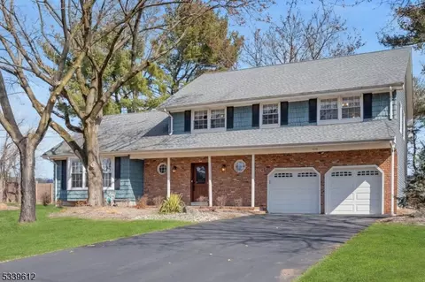 656 Thruway Dr, Bridgewater, NJ 08807