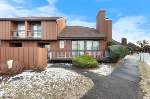 53 Taurus Dr #4C, Hillsborough, NJ 08844