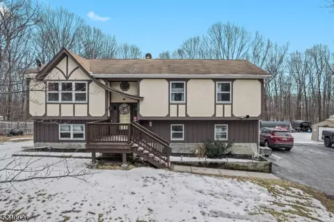 85 Brink Rd, Wantage, NJ 07461