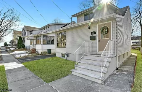 137 Barkley Ave, Clifton, NJ 07011
