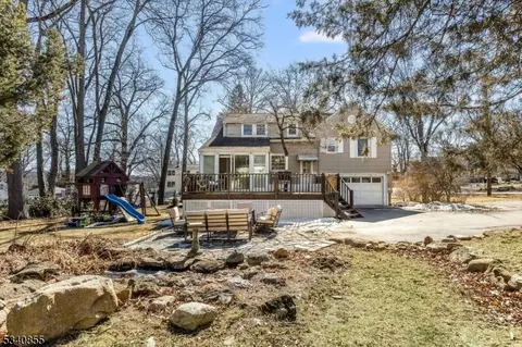 44 Cedar Pl, Wayne, NJ 07470 photo 26