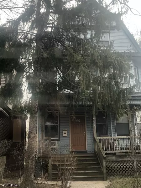 57 New St, East Orange, NJ 07017