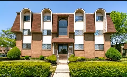 1190 W St George B33 #B33, Linden, NJ 07036