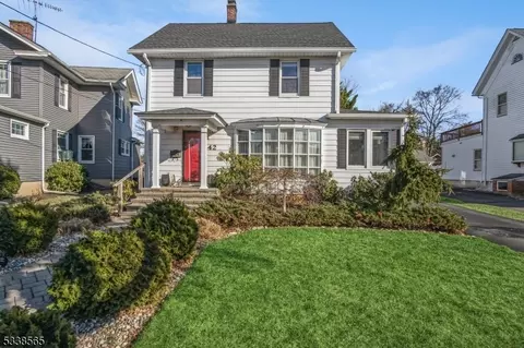 42 Eastern Ave, Somerville, NJ 08876