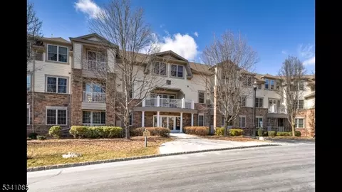 482 Victoria Dr #482, Bridgewater, NJ 08807