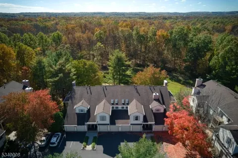 91 Jamestown Rd, Basking Ridge, NJ 07920