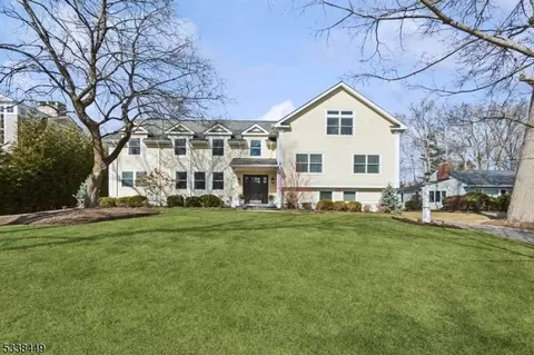 50 Rolling Hill Dr, Chatham Twp, NJ 07928