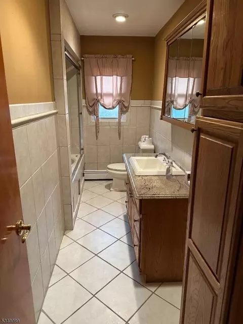 19 Leo Pl, Wayne, NJ 07470 photo 12