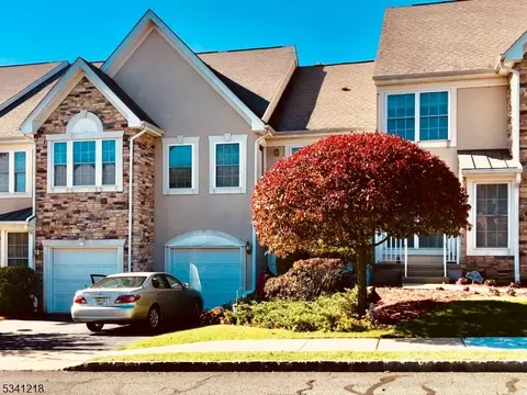 20 Magnolia Way #20, North Haledon, NJ 07508