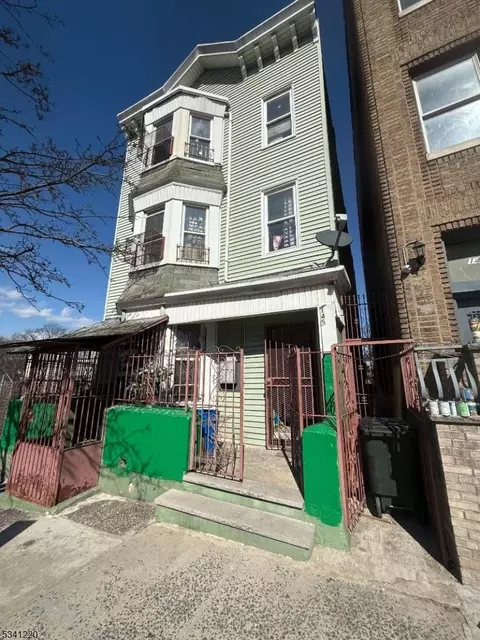 145 Park Ave, Newark, NJ 07104