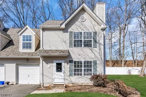 620 Grove St #9, Dunellen, NJ 08812