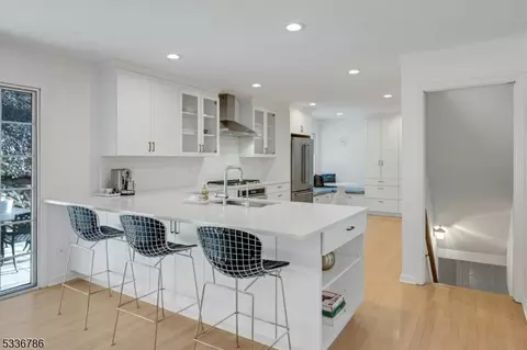 206 Blackburn Rd, Summit, NJ 07901 photo 13