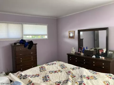195 Concord Dr, Paramus, NJ 07652 photo 8