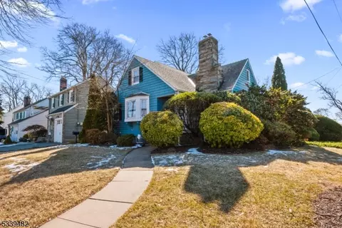 358 Galloping Hill Rd, Roselle Park, NJ 07204