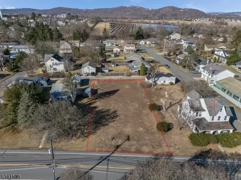 3 Rd Ave, Alpha Boro, NJ 08865