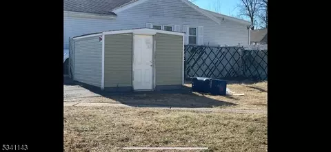 844 George St, Plainfield, NJ 07062 photo 4