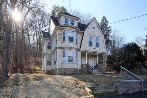 2105 State Route 31 #2, Glen Gardner, NJ 08826