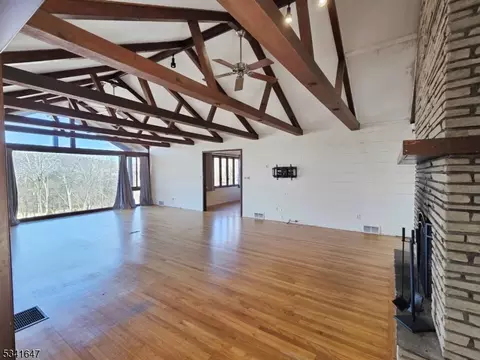 94 Roxiticus Rd, Far Hills, NJ 07931 photo 2
