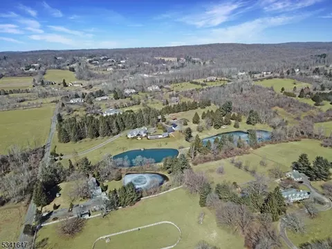 94 Roxiticus Rd, Far Hills, NJ 07931 photo 37
