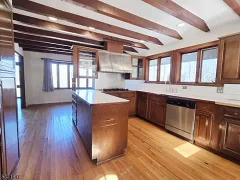 94 Roxiticus Rd, Far Hills, NJ 07931 photo 12