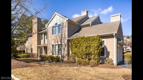 98 Louis Dr, Montville, NJ 07045