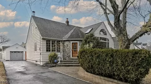 226 Longview Ave, Hasbrouck Heights, NJ 07604