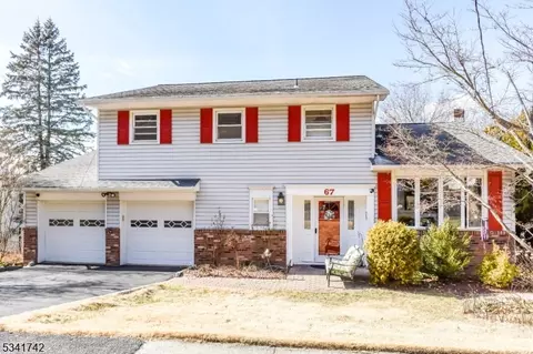 67 Molinari Dr, Wanaque, NJ 07465