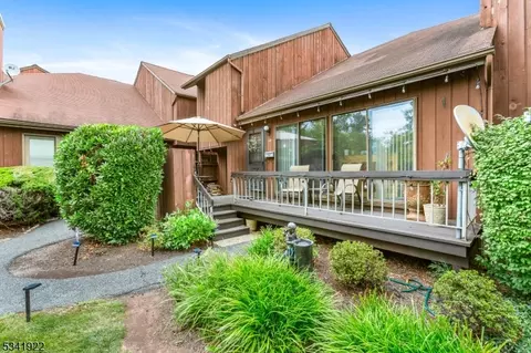 500 Auten Rd 4d, Hillsborough, NJ 08844