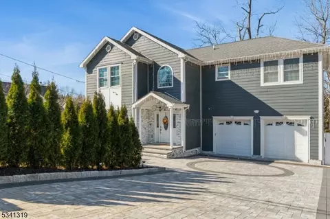 341-343 Top Ave, Dunellen, NJ 08812