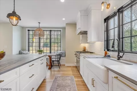 137 Summit Ave, Montclair, NJ 07043 photo 16