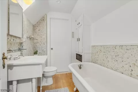 137 Summit Ave, Montclair, NJ 07043 photo 35
