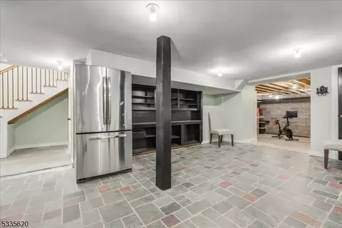 137 Summit Ave, Montclair, NJ 07043 photo 38