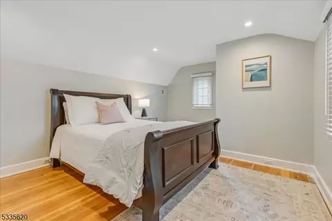 137 Summit Ave, Montclair, NJ 07043 photo 34