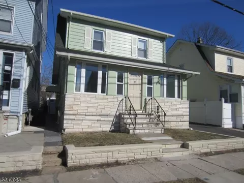 339 Tower St, Vauxhall, NJ 07088