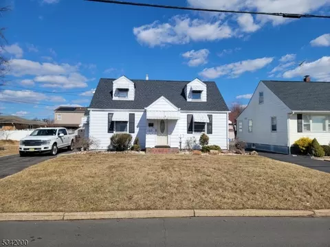 125 Main St, Franklin Twp, NJ 08873