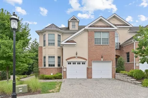24 Cedar Gate Dr, Livingston, NJ 07039