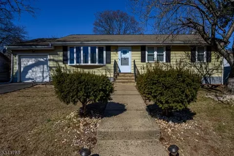 36 Vernon Ave, Somerset, NJ 08873