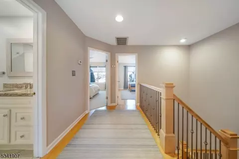 705 Park Pl, Springfield, NJ 07081 photo 15