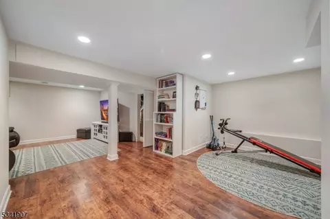 705 Park Pl, Springfield, NJ 07081 photo 26