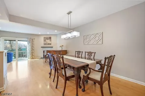 705 Park Pl, Springfield, NJ 07081 photo 9