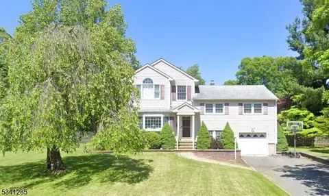 46 Circle Rd, Florham Park, NJ 07932
