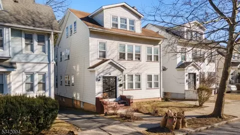 24 Arsdale Ter, East Orange, NJ 07018