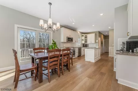 4 Devonald Dr, Asbury, NJ 08802 photo 10