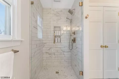 4 Devonald Dr, Asbury, NJ 08802 photo 18