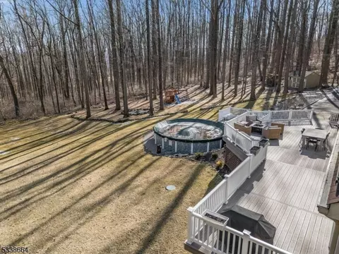 4 Devonald Dr, Asbury, NJ 08802 photo 37