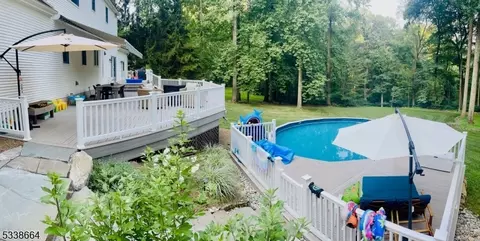 4 Devonald Dr, Asbury, NJ 08802 photo 32