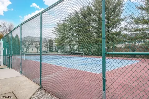 413 Brittany Dr, Wayne, NJ 07470 photo 17