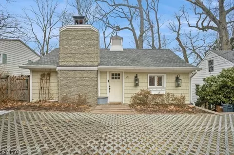21 Hillcrest Ave, Morristown, NJ 07960